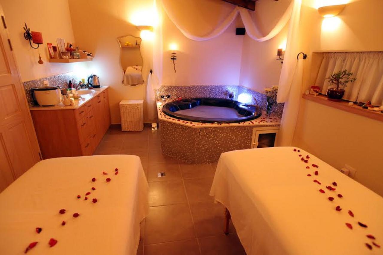 Talia Cabin Guest & Spa Rosh Pinna Esterno foto